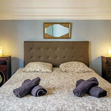 Les Anges De Tradition Climatise Apartment